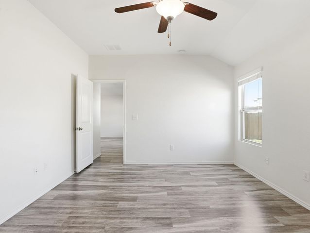 5900 Bell Tower LN, Austin, TX 78747