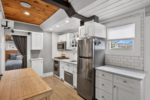 19 Center Street Unit 5, Provincetown, MA 02657