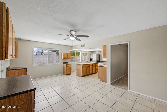 3401 E DAHLIA Drive, Phoenix, AZ 85032