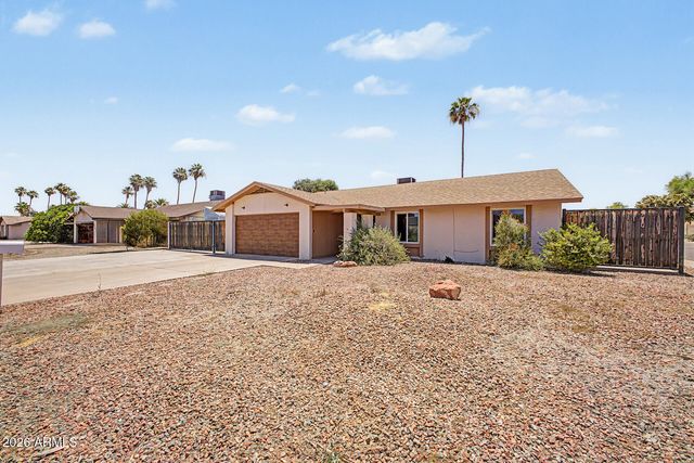 3401 E DAHLIA Drive, Phoenix, AZ 85032