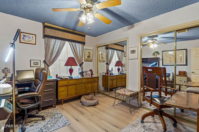 333 AVENIDA MIRADOR, Santa Teresa, NM 88008