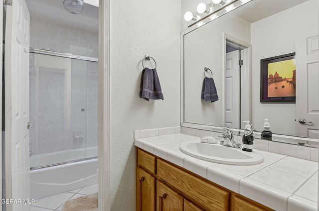 333 AVENIDA MIRADOR, Santa Teresa, NM 88008
