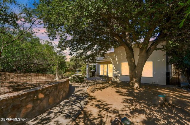333 AVENIDA MIRADOR, Santa Teresa, NM 88008
