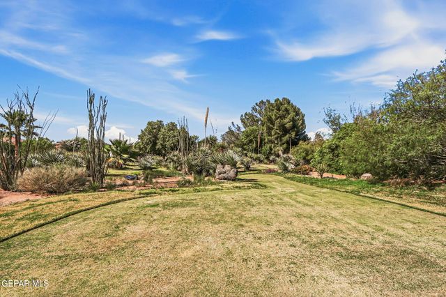 333 AVENIDA MIRADOR, Santa Teresa, NM 88008