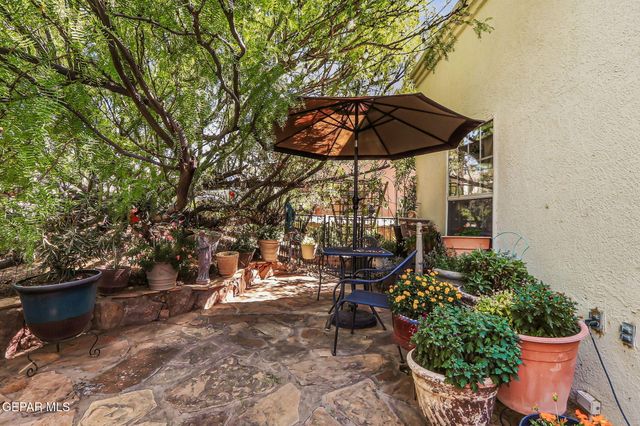 333 AVENIDA MIRADOR, Santa Teresa, NM 88008