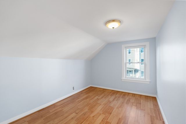 260 Phillips Ave, New Bedford, MA 02746