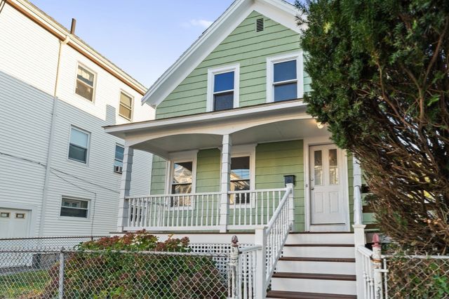 260 Phillips Ave, New Bedford, MA 02746