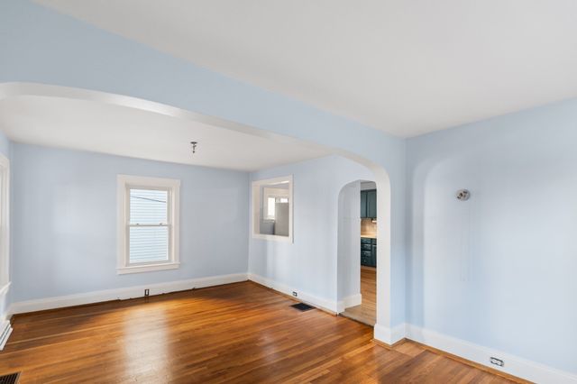 260 Phillips Ave, New Bedford, MA 02746