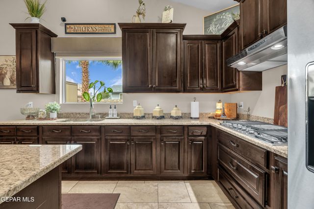 12063 MICHELANGELO Drive, El Paso, TX 79936