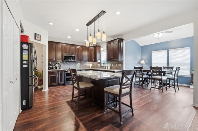 3272 Witherspoon Drive, Kettering, OH 45440