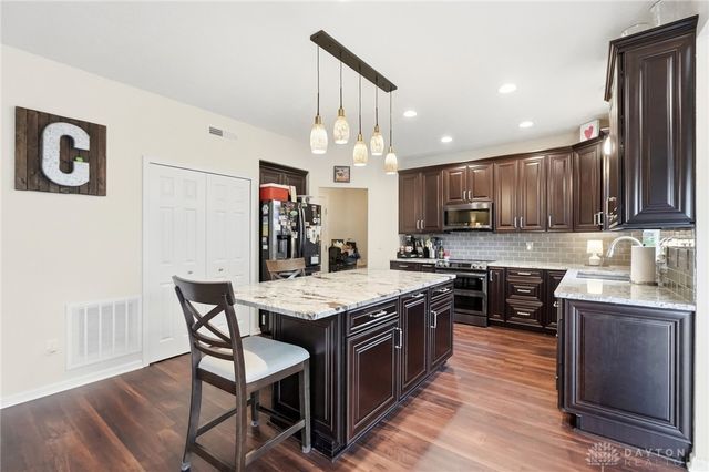 3272 Witherspoon Drive, Kettering, OH 45440