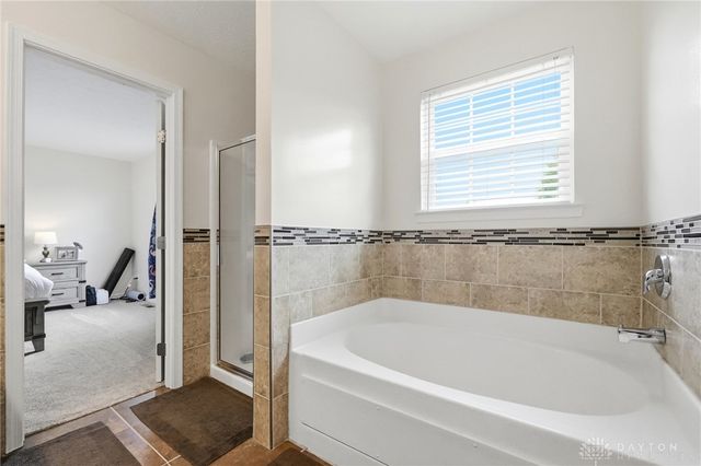 3272 Witherspoon Drive, Kettering, OH 45440