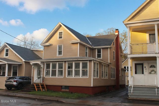 261 Altamont Avenue, Schenectady, NY 12304