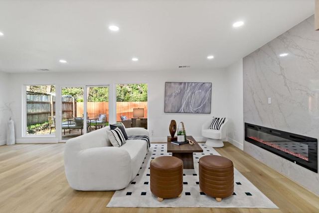 2946 Oxford Avenue, Richmond, CA 94806