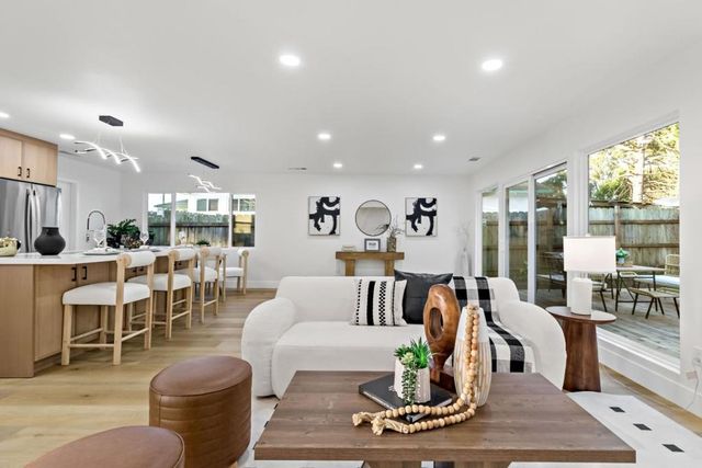 2946 Oxford Avenue, Richmond, CA 94806