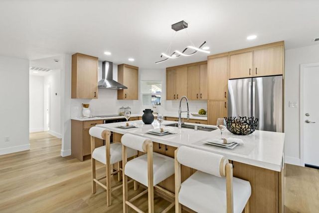 2946 Oxford Avenue, Richmond, CA 94806