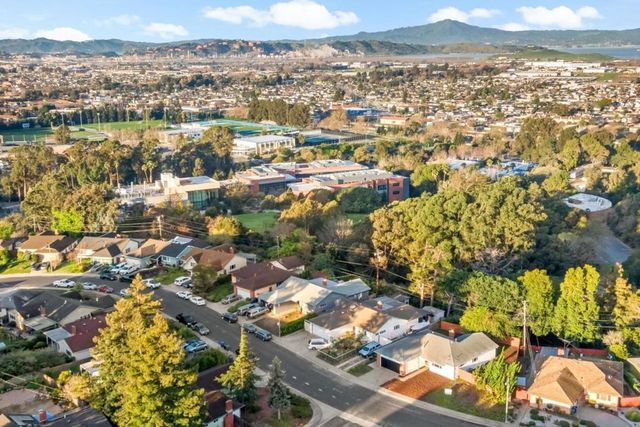 2946 Oxford Avenue, Richmond, CA 94806