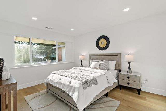 2946 Oxford Avenue, Richmond, CA 94806