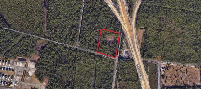 1721 Plantation Road, Wilmington, NC 28411
