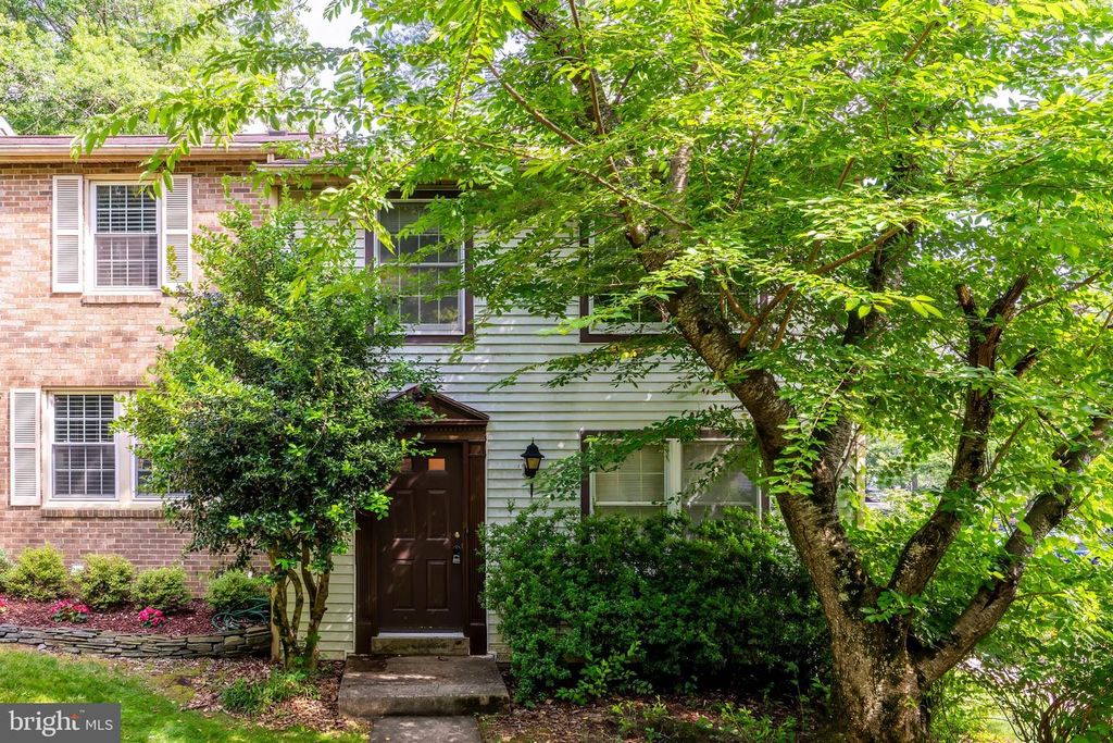 11550 IVY BUSH CT, Reston, VA 20191