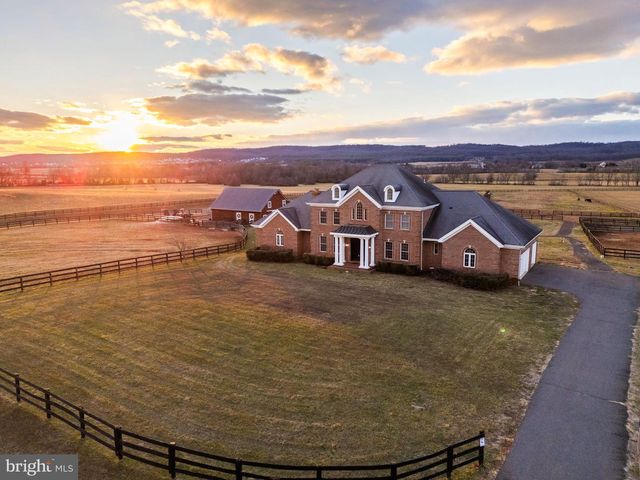 15145 LEES CROSSING LN, Leesburg, VA 20176