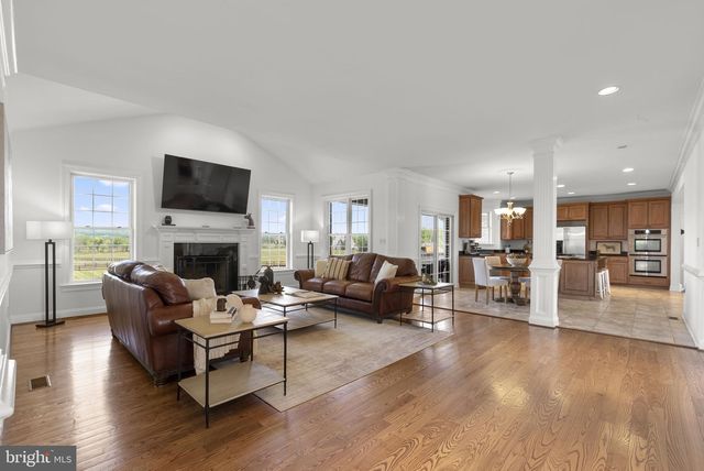 15145 LEES CROSSING LN, Leesburg, VA 20176