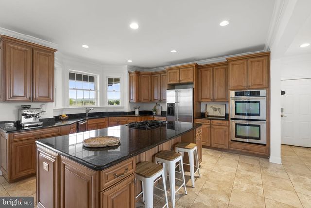 15145 LEES CROSSING LN, Leesburg, VA 20176