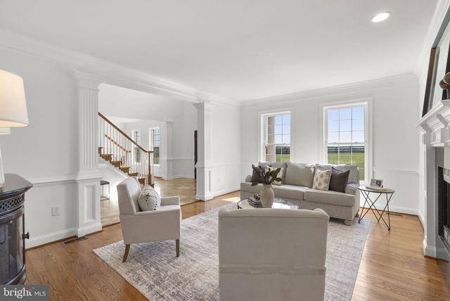 15145 LEES CROSSING LN, Leesburg, VA 20176