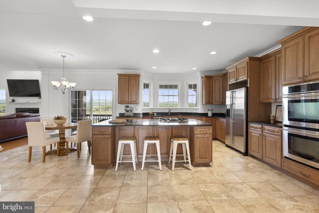 15145 LEES CROSSING LN, Leesburg, VA 20176