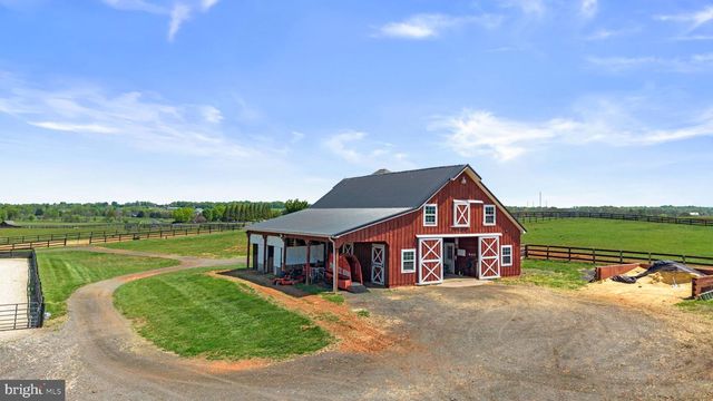 15145 LEES CROSSING LN, Leesburg, VA 20176