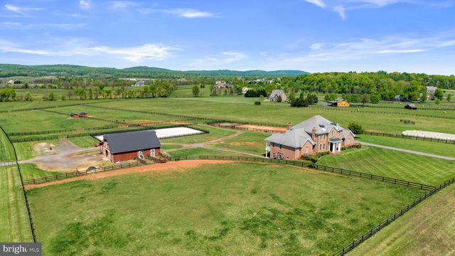 15145 LEES CROSSING LN, Leesburg, VA 20176