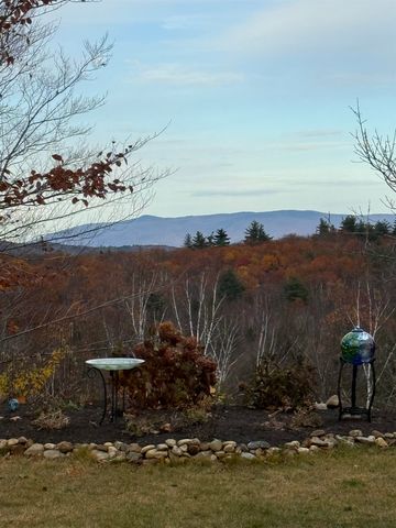 36 New Road, Meredith, NH 03253