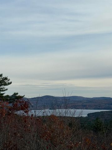 36 New Road, Meredith, NH 03253