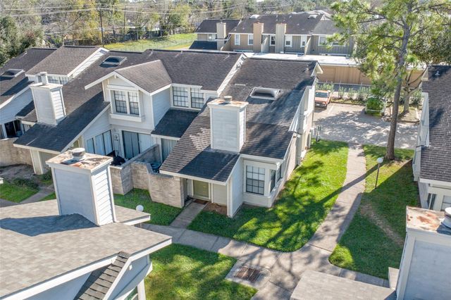 6239 Ludington Drive 22-928, Houston, TX 77035