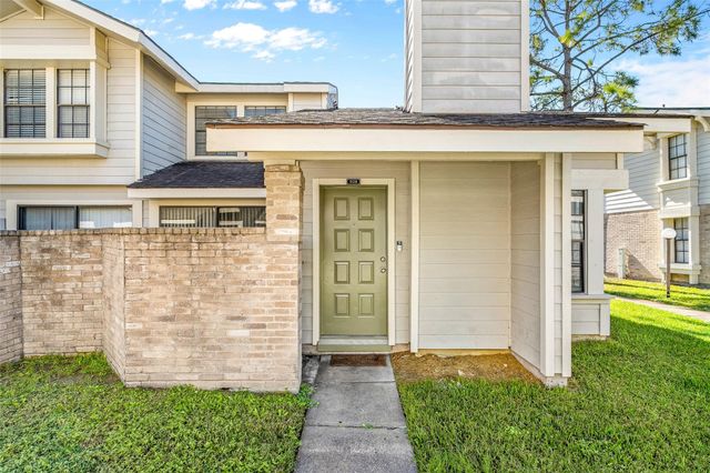 6239 Ludington Drive 22-928, Houston, TX 77035