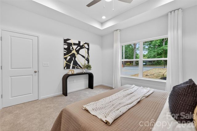 5712 Anderson Road, Charlotte, NC 28269