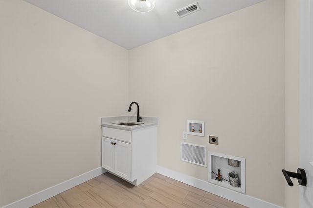 1206 Willowgrove Lane, Mahomet, IL 61853