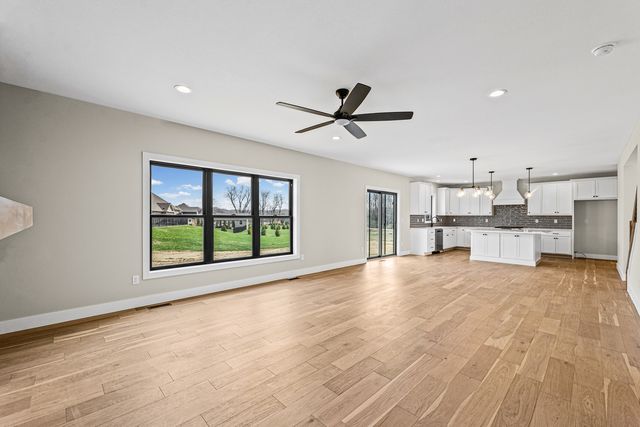 1206 Willowgrove Lane, Mahomet, IL 61853