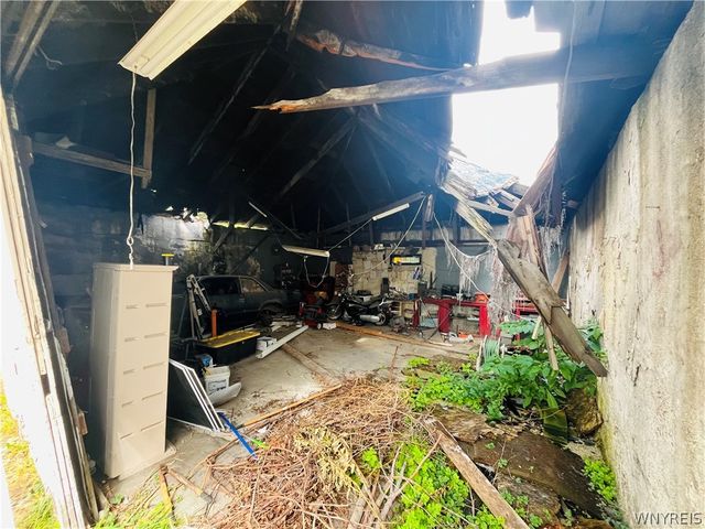 25 North Central Avenue E, Buffalo, NY 14212