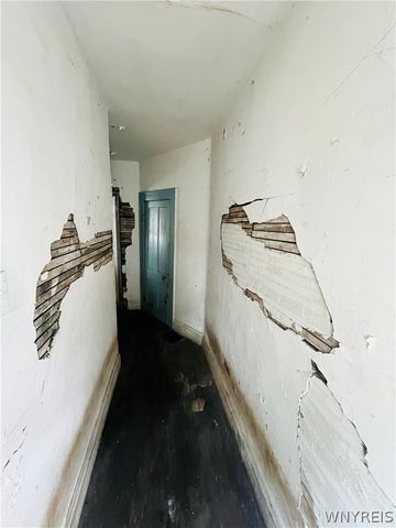 25 North Central Avenue E, Buffalo, NY 14212