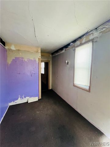 25 North Central Avenue E, Buffalo, NY 14212
