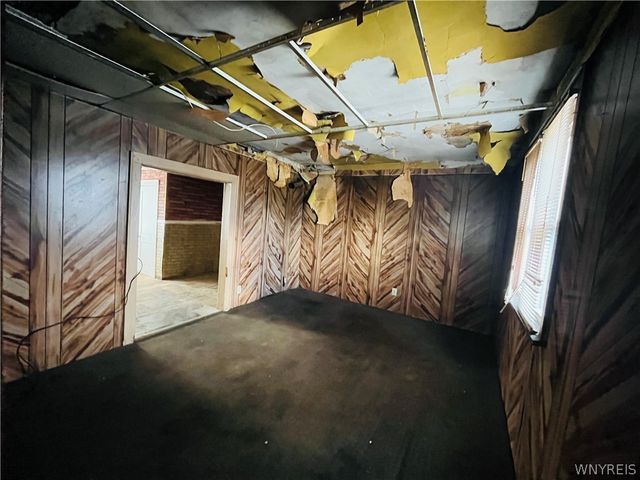 25 North Central Avenue E, Buffalo, NY 14212