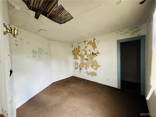 25 North Central Avenue E, Buffalo, NY 14212