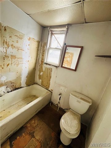 25 North Central Avenue E, Buffalo, NY 14212