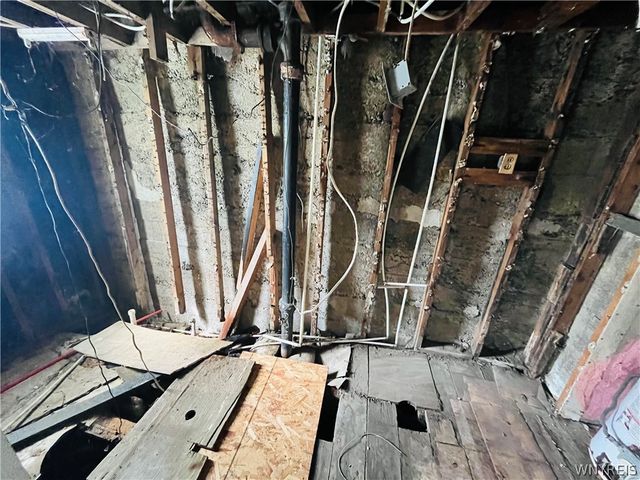 25 North Central Avenue E, Buffalo, NY 14212