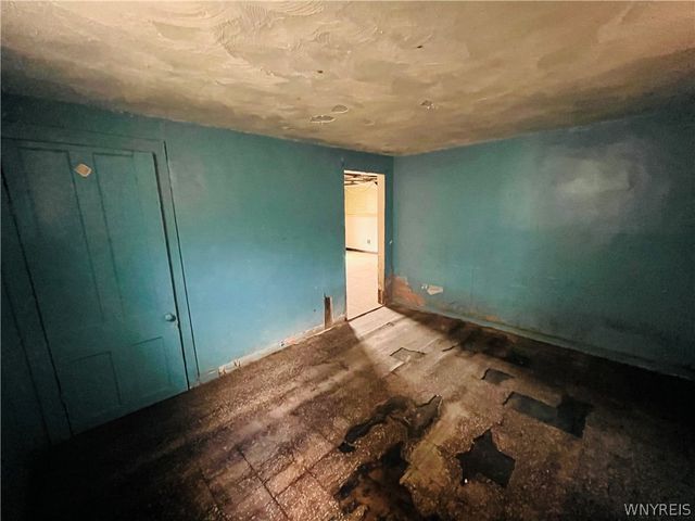 25 North Central Avenue E, Buffalo, NY 14212