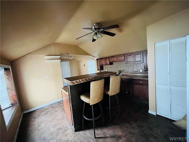 25 North Central Avenue E, Buffalo, NY 14212