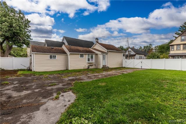 25 North Central Avenue E, Buffalo, NY 14212