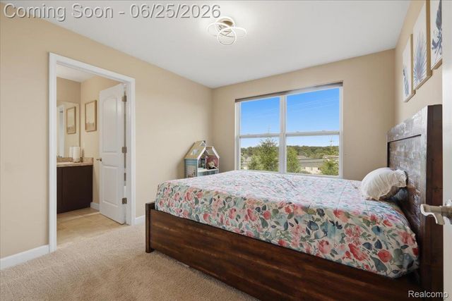 4810 E Stonegate Circle, Orion Charter Township, MI 48359