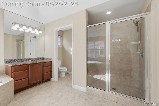 4810 E Stonegate Circle, Orion Charter Township, MI 48359